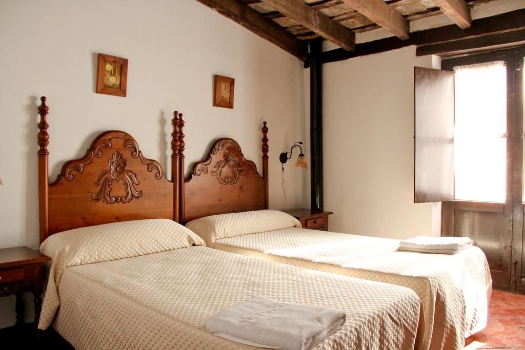 Casas Rurales Tugasa Castillo De Castellar Кастельяр-Де-Ла-Фронтера Номер фото